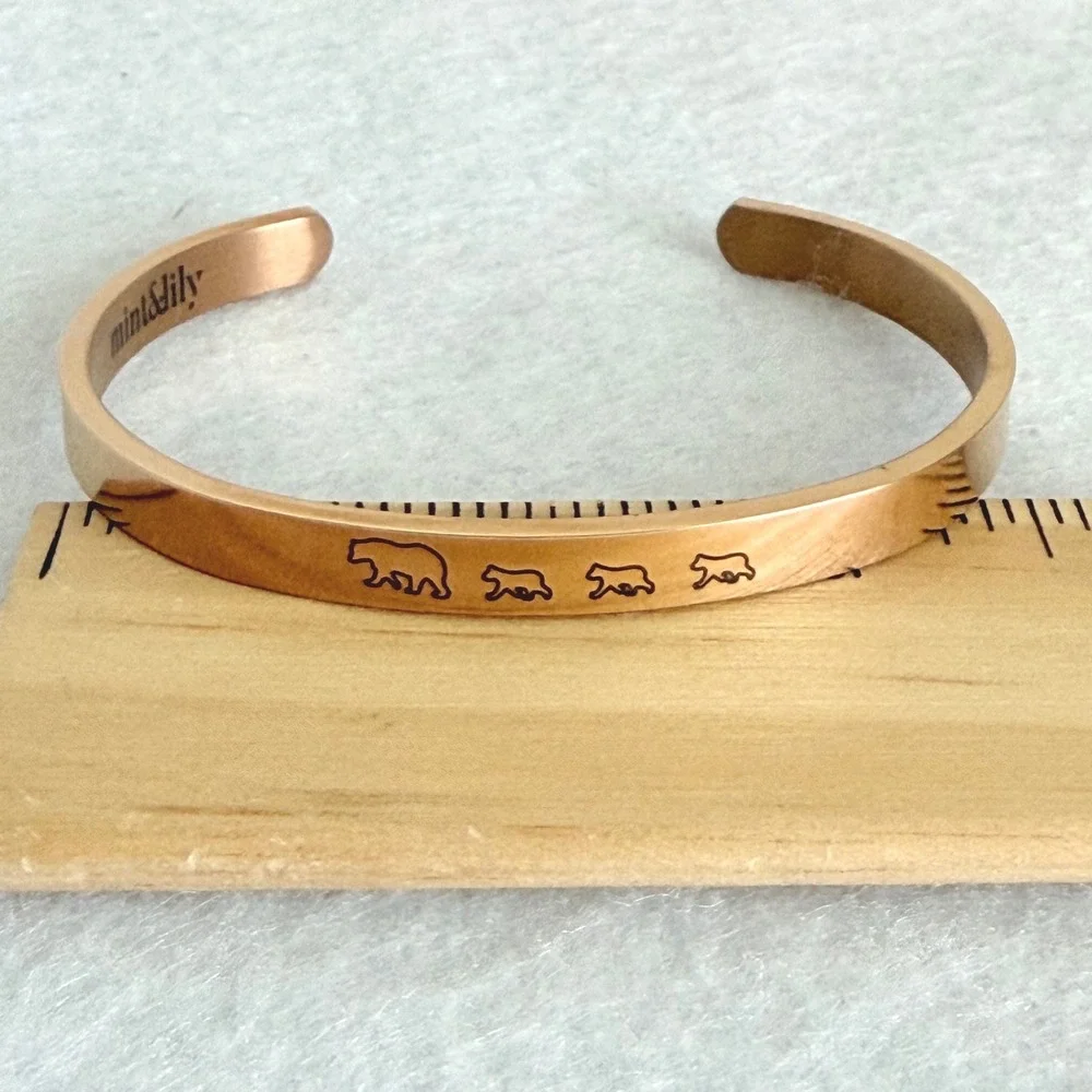 Mint & Lily Cuff Bracelet Womens OS Rose Gold Mama Bear 3 Cubs Arrow Engraved